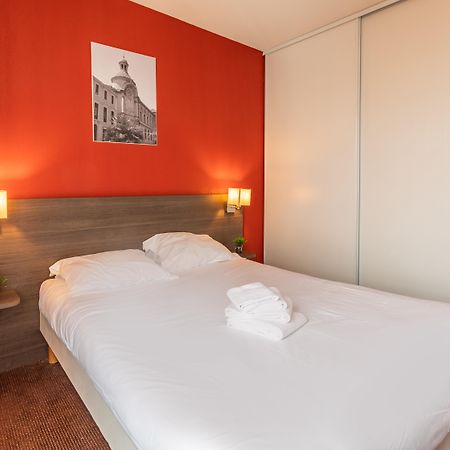 Comfort Aparthotel Nimes Centre Екстериор снимка