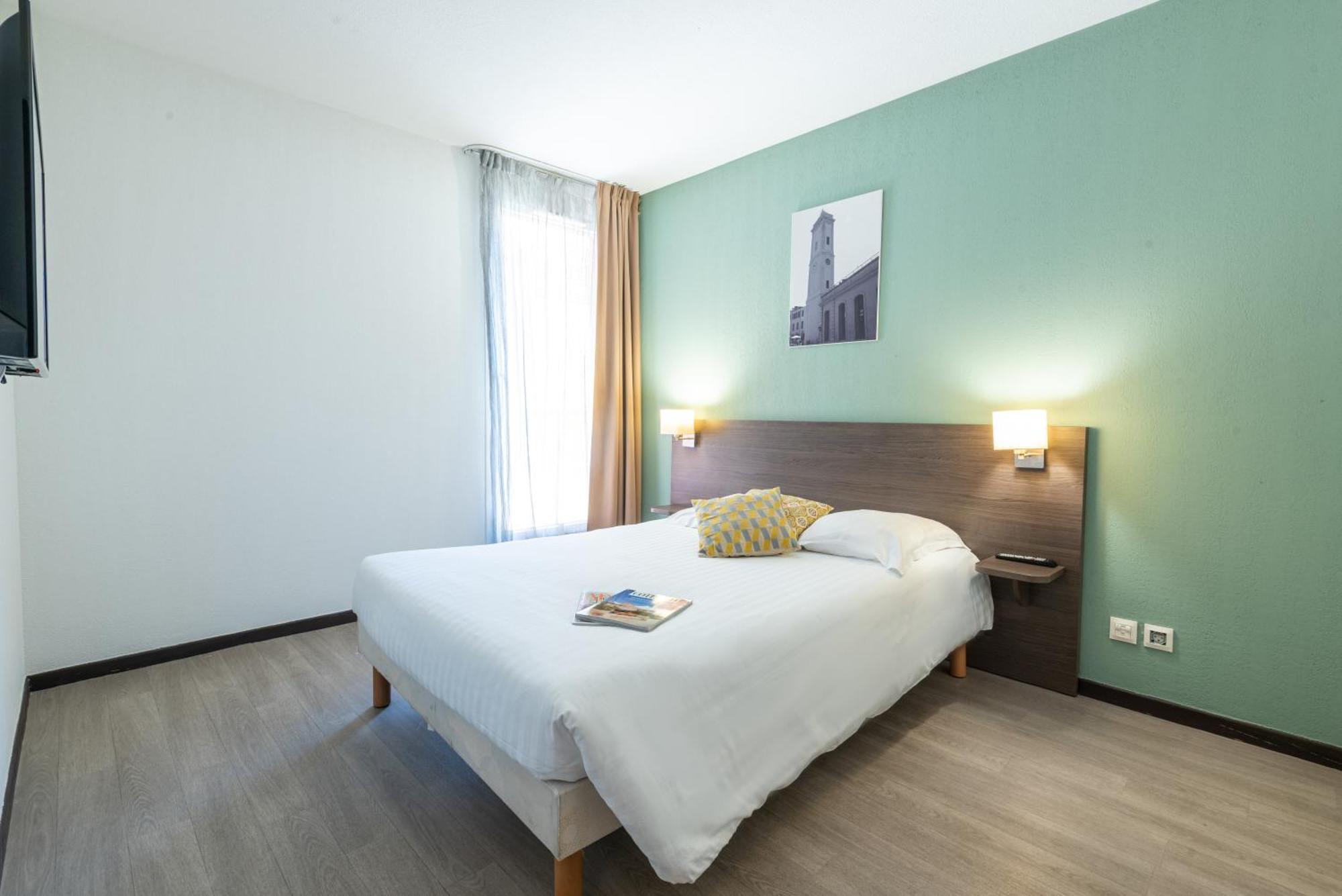 Comfort Aparthotel Nimes Centre Екстериор снимка