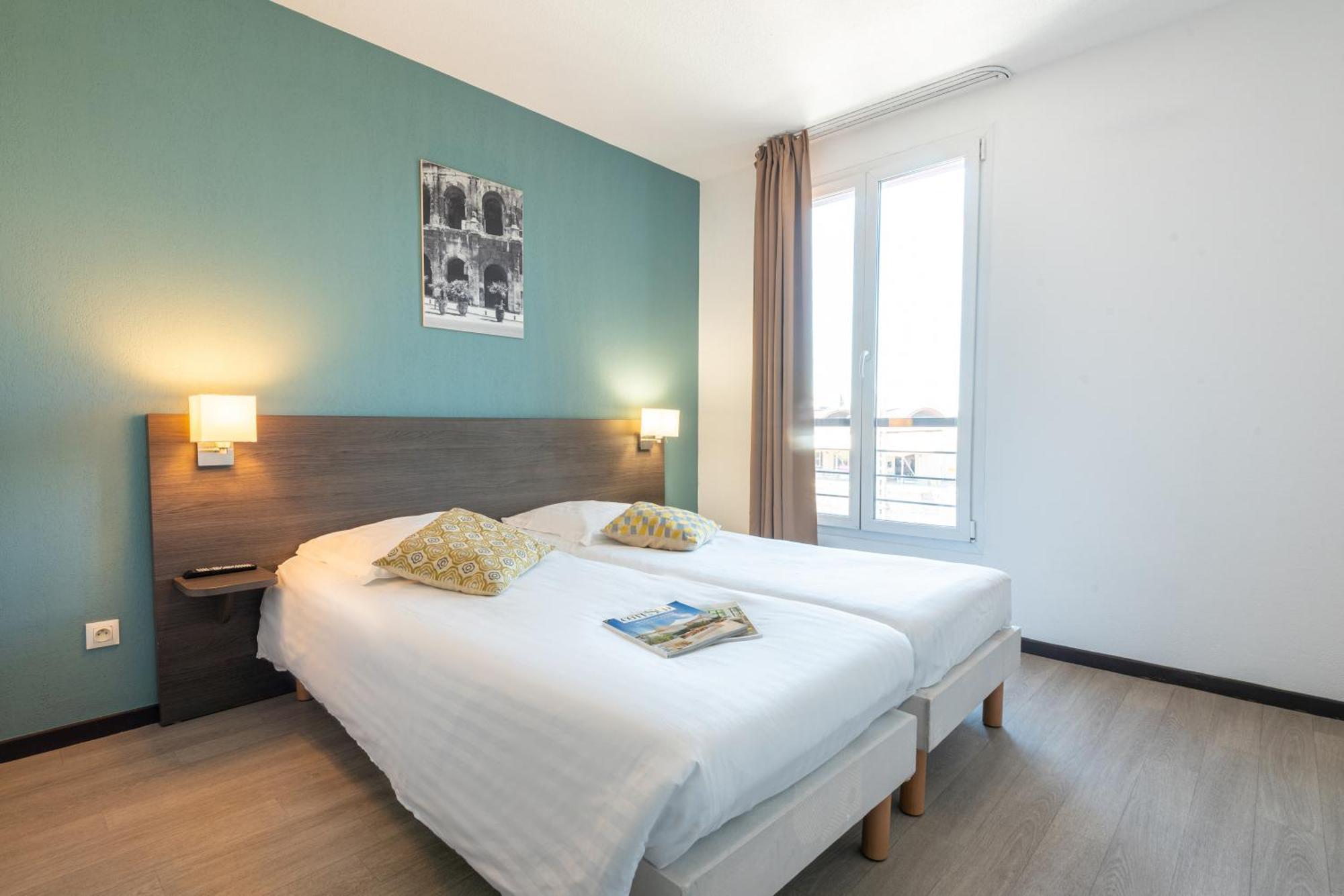 Comfort Aparthotel Nimes Centre Екстериор снимка