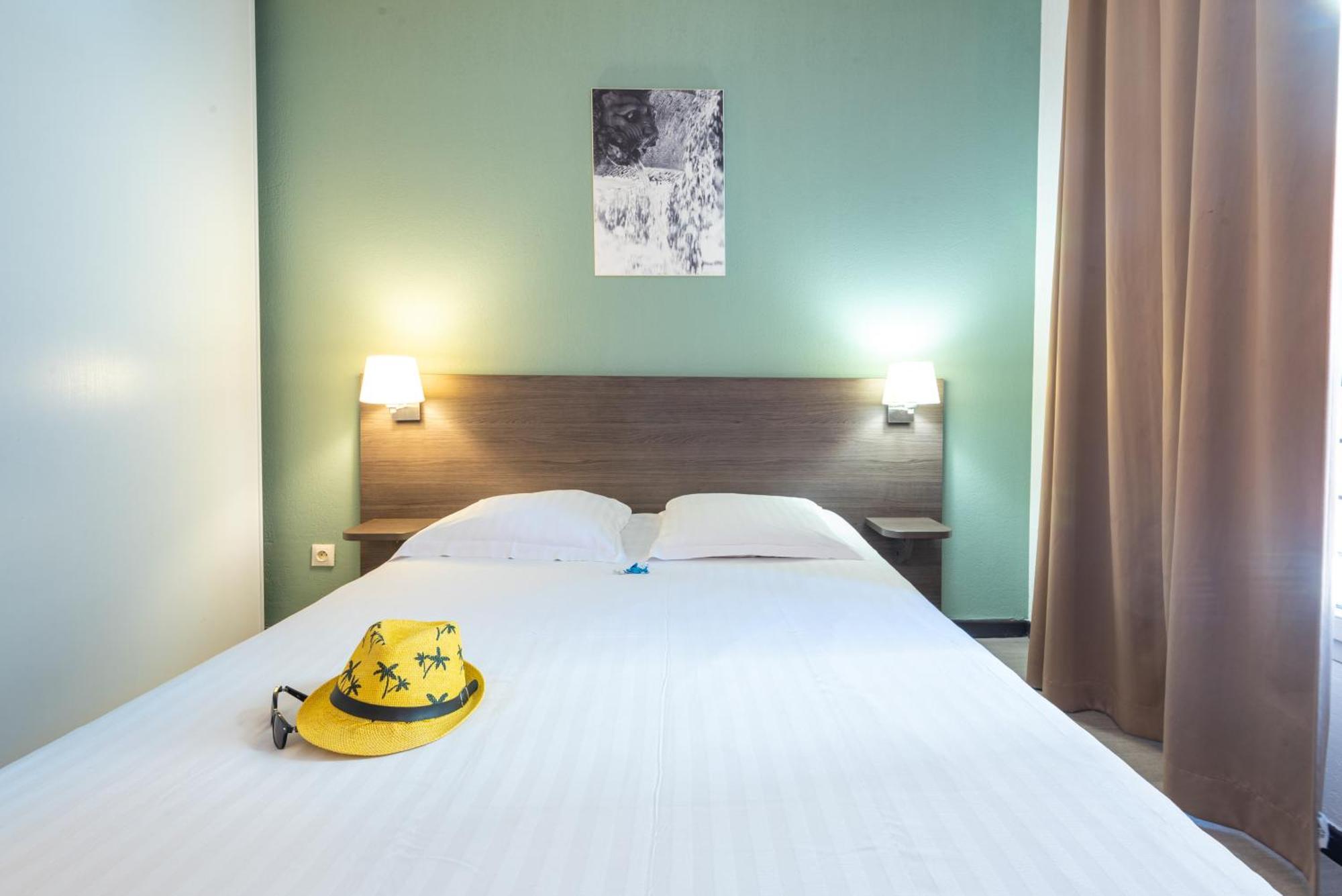 Comfort Aparthotel Nimes Centre Екстериор снимка