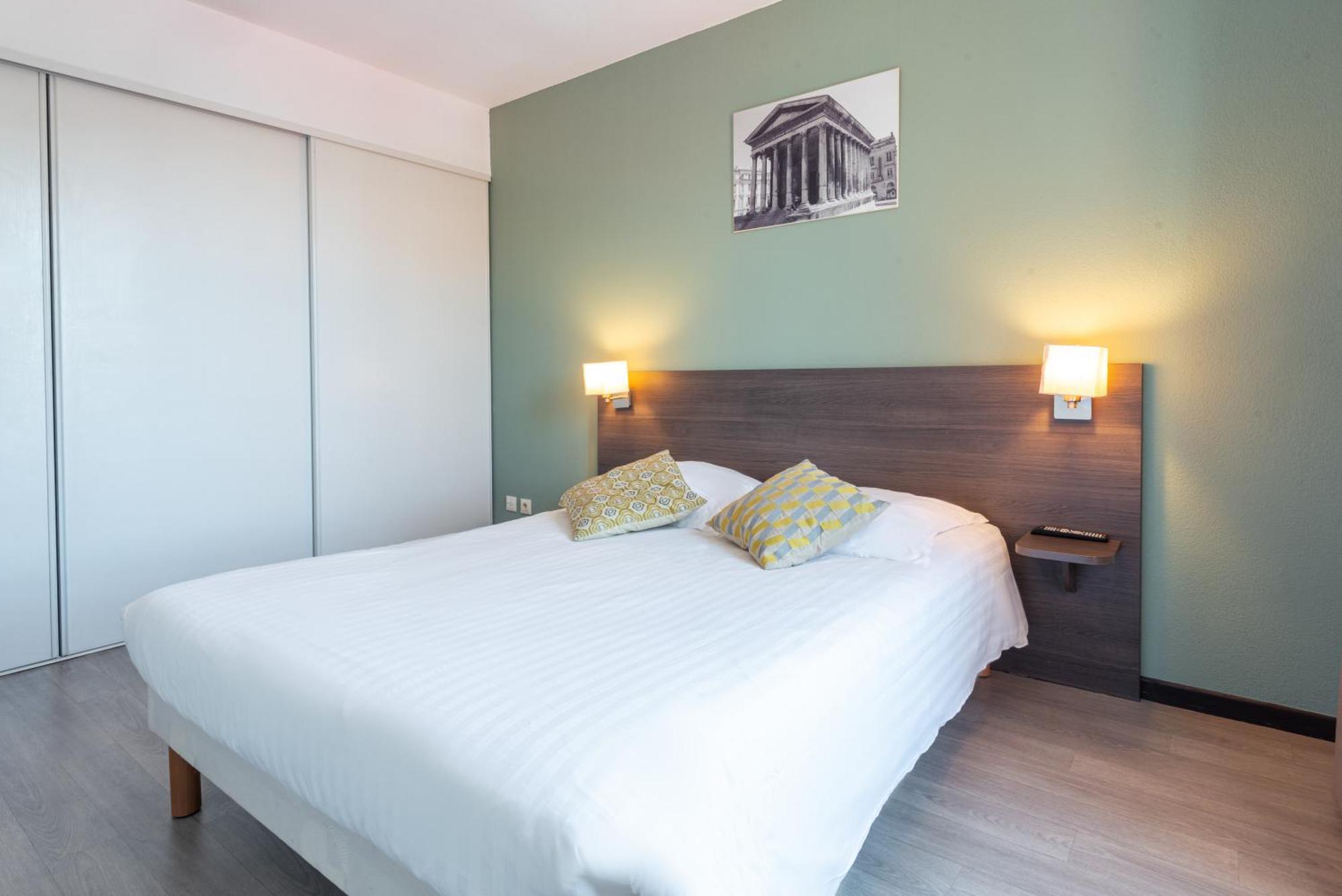 Comfort Aparthotel Nimes Centre Екстериор снимка