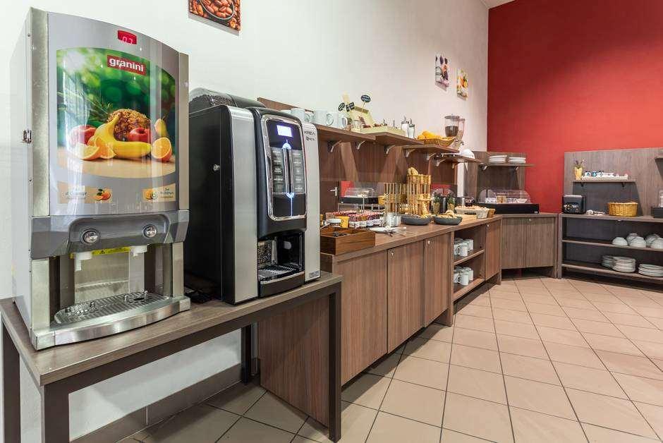 Comfort Aparthotel Nimes Centre Ресторант снимка